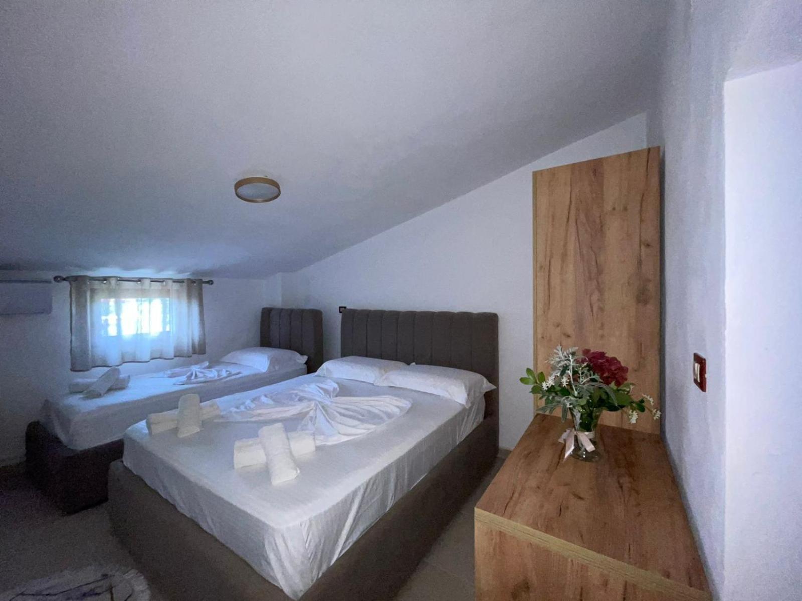 Prela'S Rooms Shkoder Exterior photo