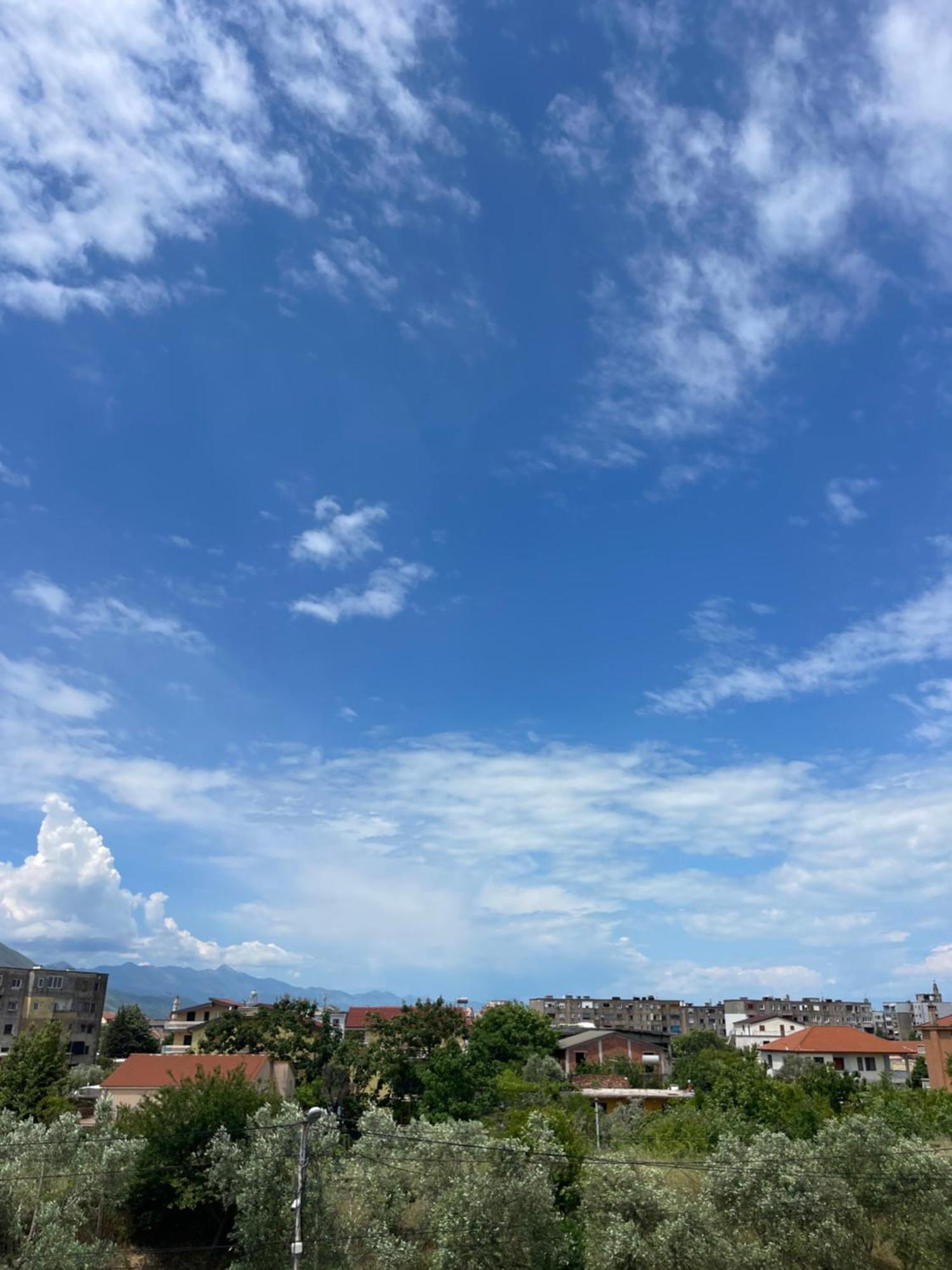 Prela'S Rooms Shkoder Exterior photo